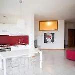 Casa Aramare 22 *