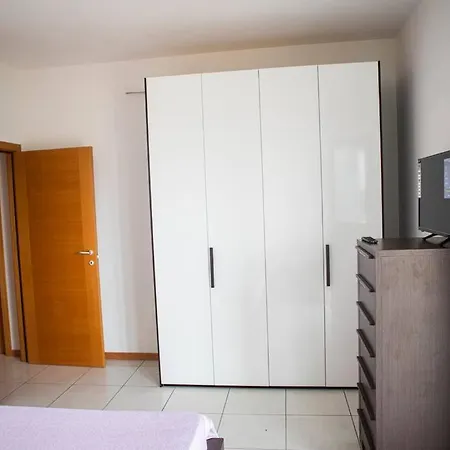Casa Aramare 22 *