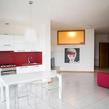 Casa Aramare 22 *